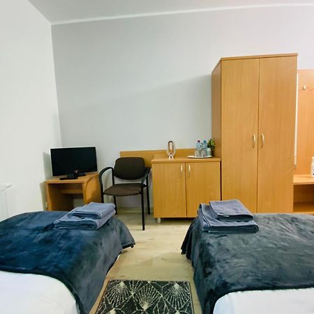 Hotel Milo - Noclegi Bartoszyce Exteriör bild