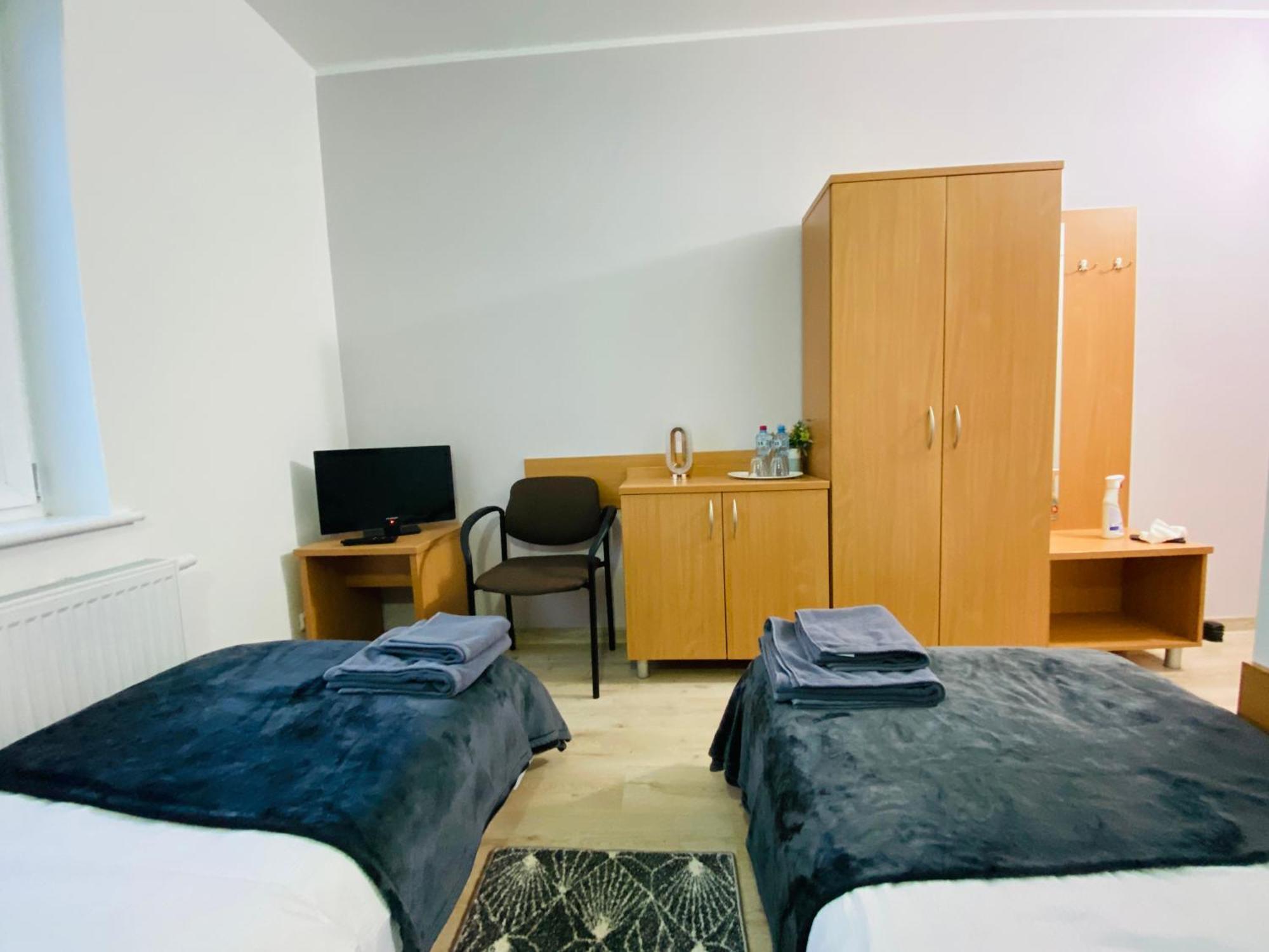 Hotel Milo - Noclegi Bartoszyce Exteriör bild