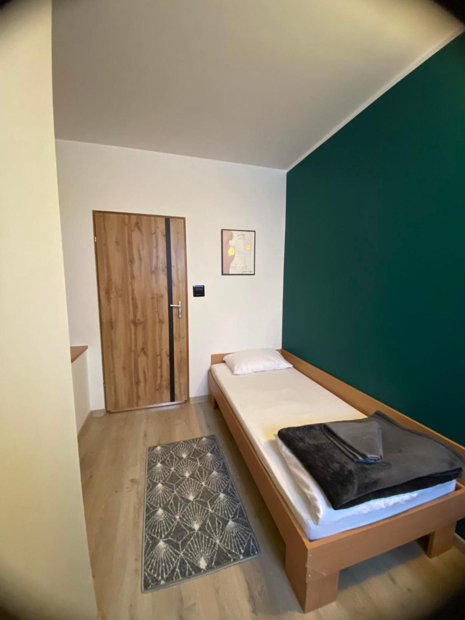 Hotel Milo - Noclegi Bartoszyce Exteriör bild